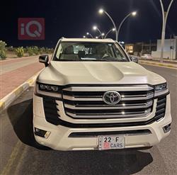 تويوتا لاندكروزر